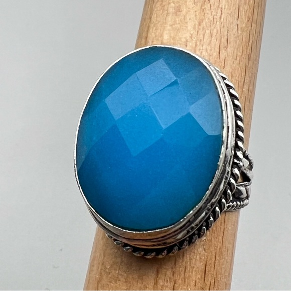 New Blue Chalcedony Agate Stone Oval Faceted Silver Overlay Ring Size 7.75 - 8 - Picture 4 of 10